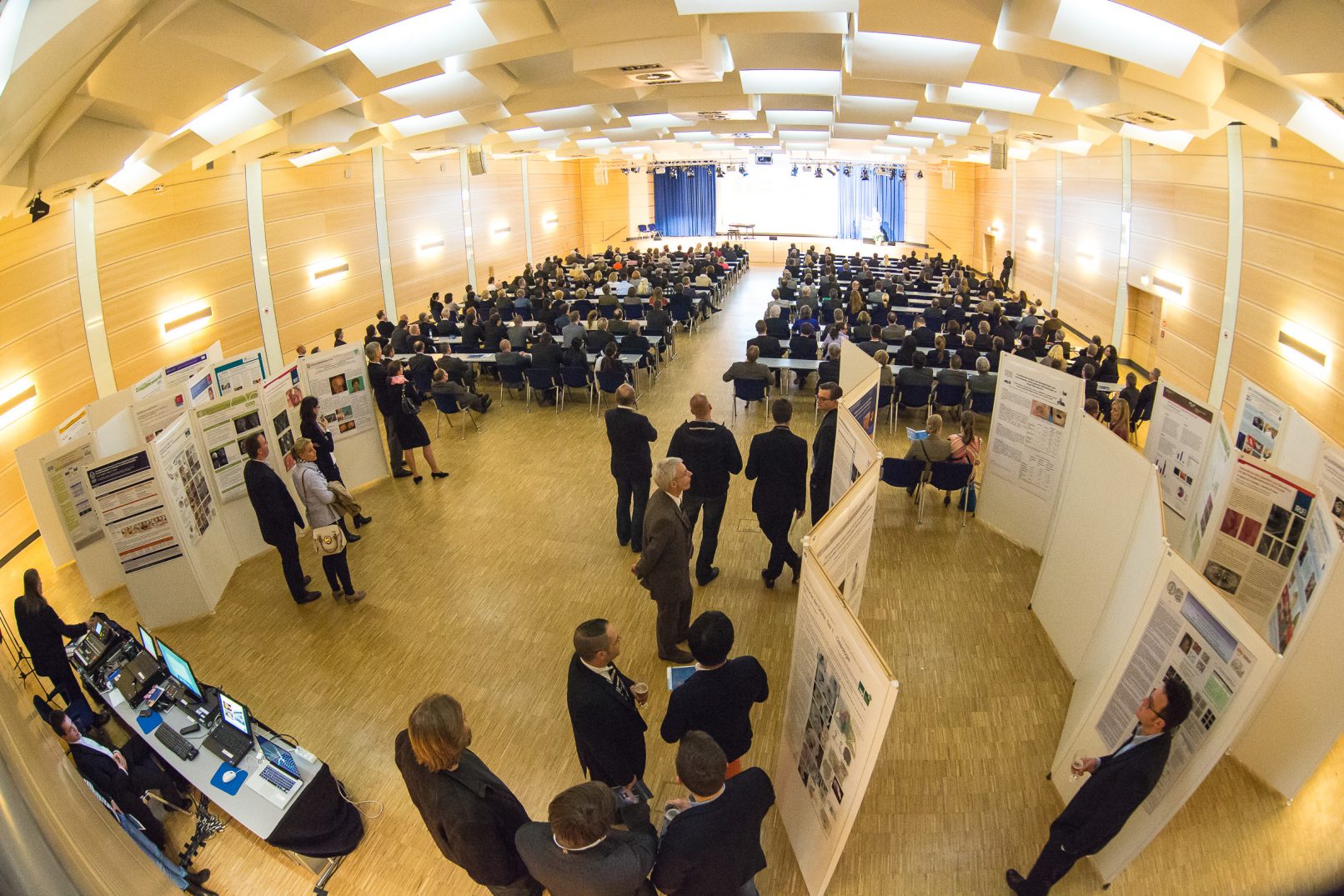 Beispielfoto aus dem Portfolio Dokumentation von Firmenveranstaltungen © Till Erdmenger – Businessfotos, Bergisch Gladbach
