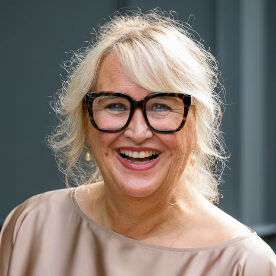Portraitfoto. Referenz für Till Erdmenger